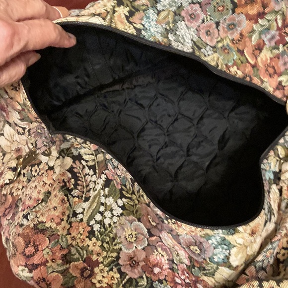 JENNIE VAUGHN DESIGN set of 3 floral heavy tapestry luggage. $330 - Picture 5 of 15
